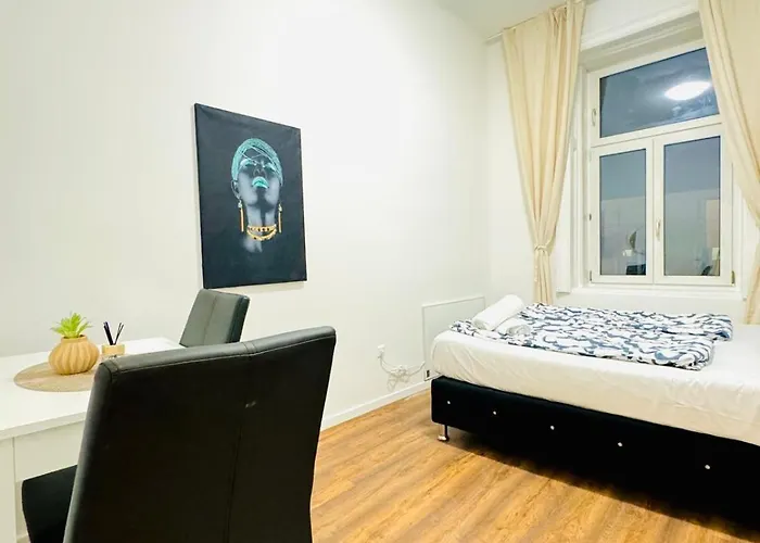 Spacious Private In 5br Near Atzgersdorf Station Apartman