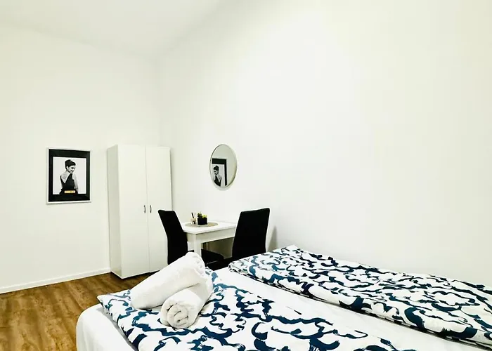 Spacious Private In 5br Near Atzgersdorf Station Apartman Bécs