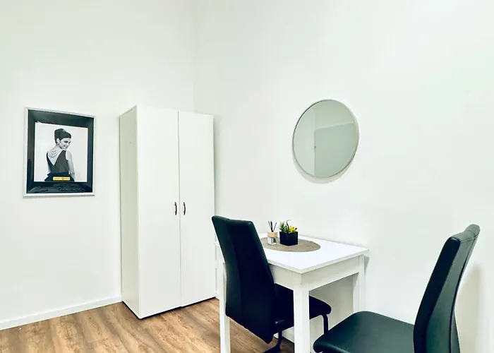 Spacious Private In 5br Near Atzgersdorf Station